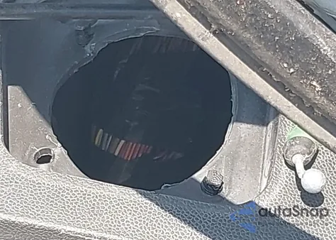 2004 Nissan Titan Se из США, поврежденный, VIN 1N6AA06A04N526152